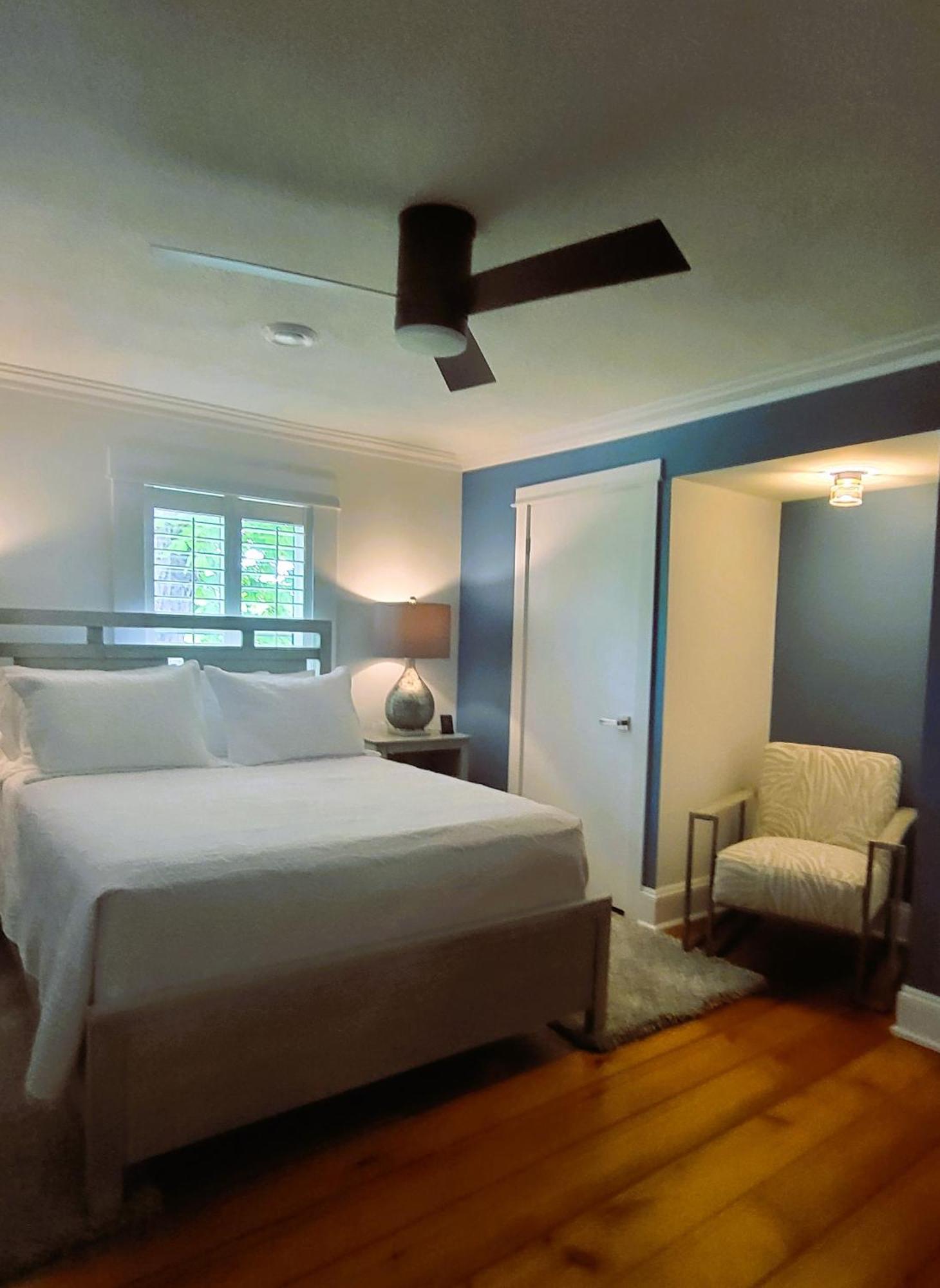 ניאגרה און דה לייק The Royal Manor Inn מראה חיצוני תמונה